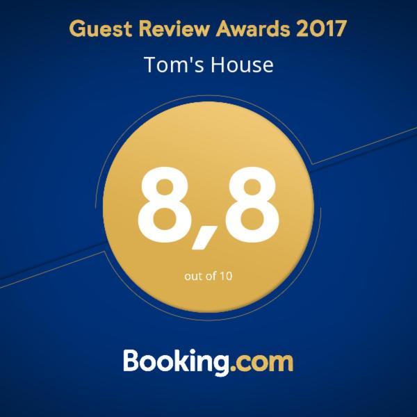Tom'S House Apartment Skriperon ภายนอก รูปภาพ