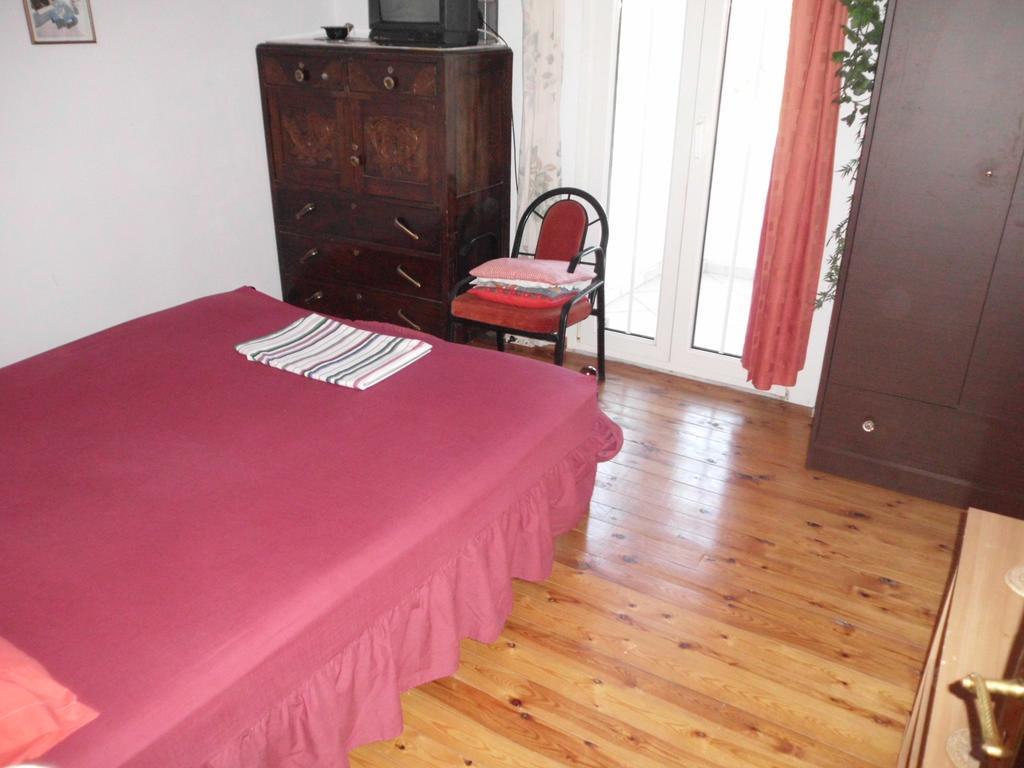 Tom'S House Apartment Skriperon ภายนอก รูปภาพ
